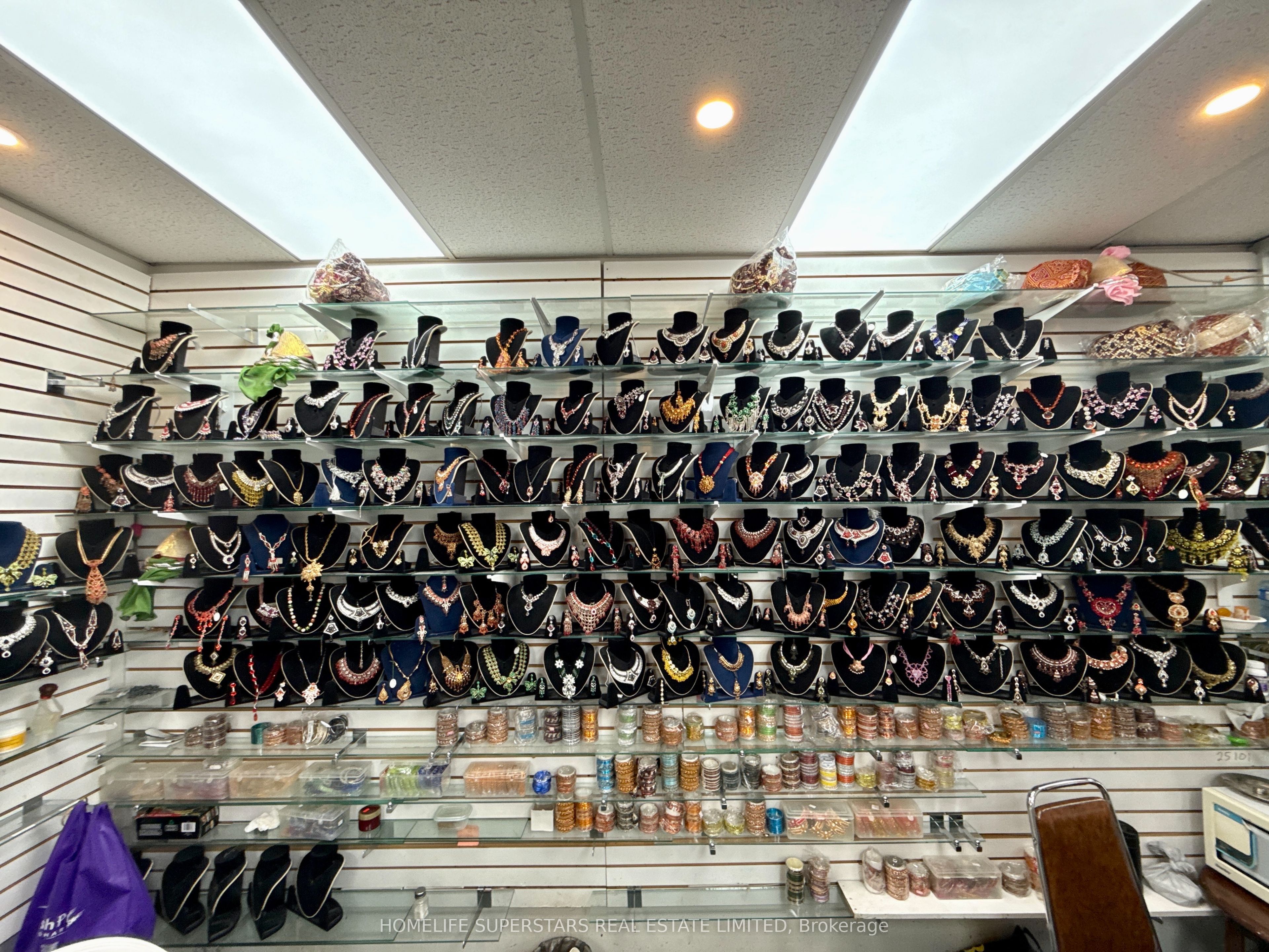 Additional image 3 of 5-2575 Steeles Avenue E, Brampton, ON, L6T 5T1