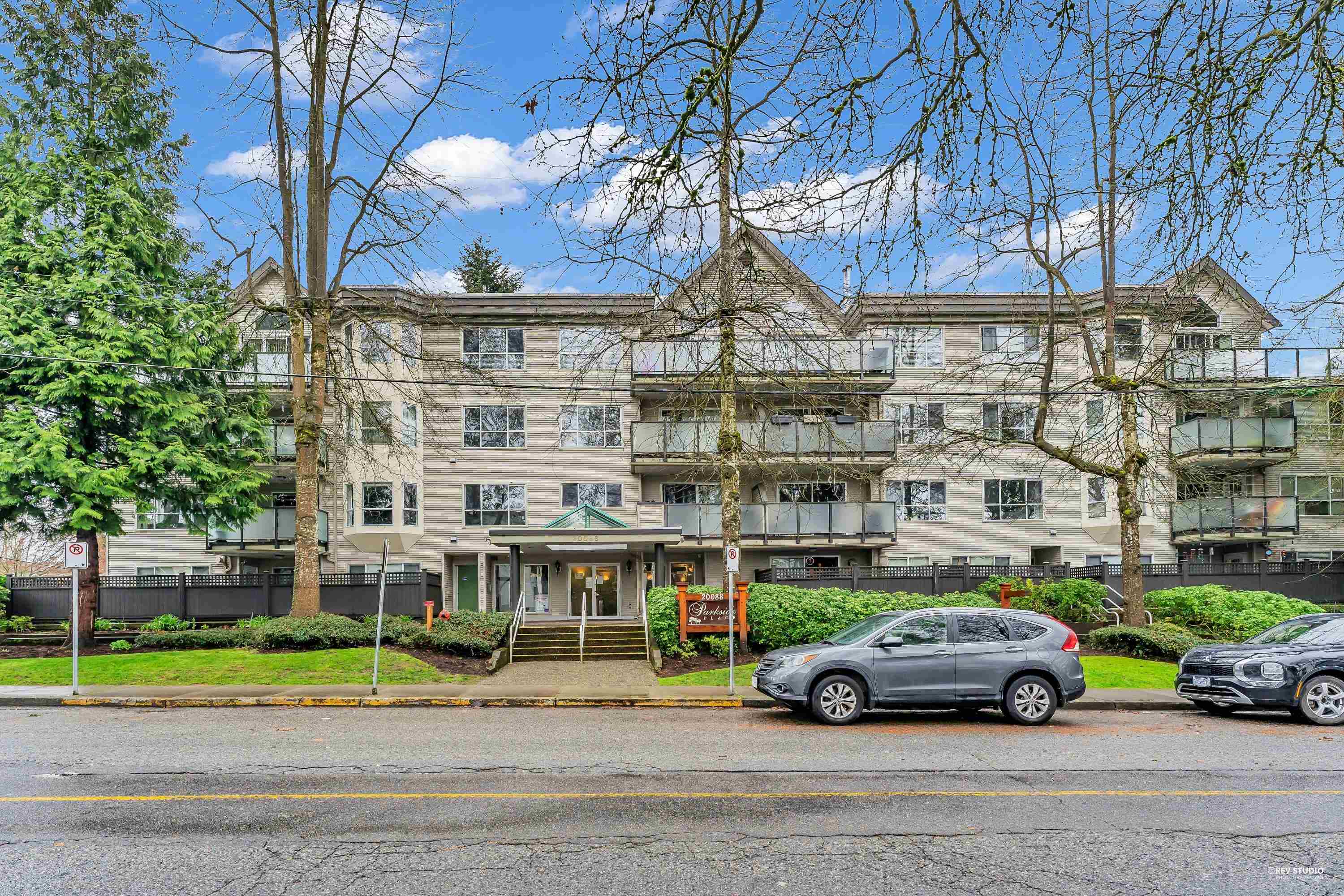 404-20088 55a Avenue, Langley, BC, V3A 4K9