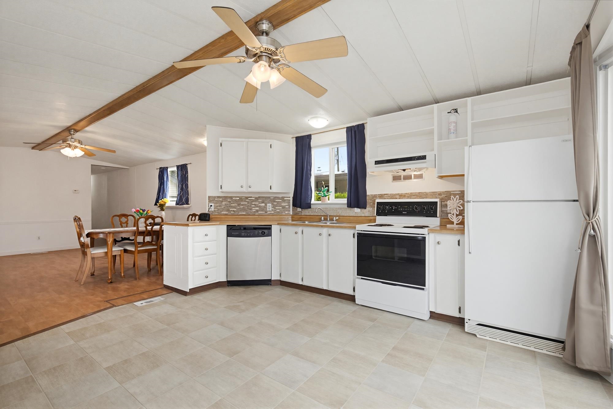 Additional image 6 of 129-27111 0 Avenue, Langley, BC, V4W 2T3
