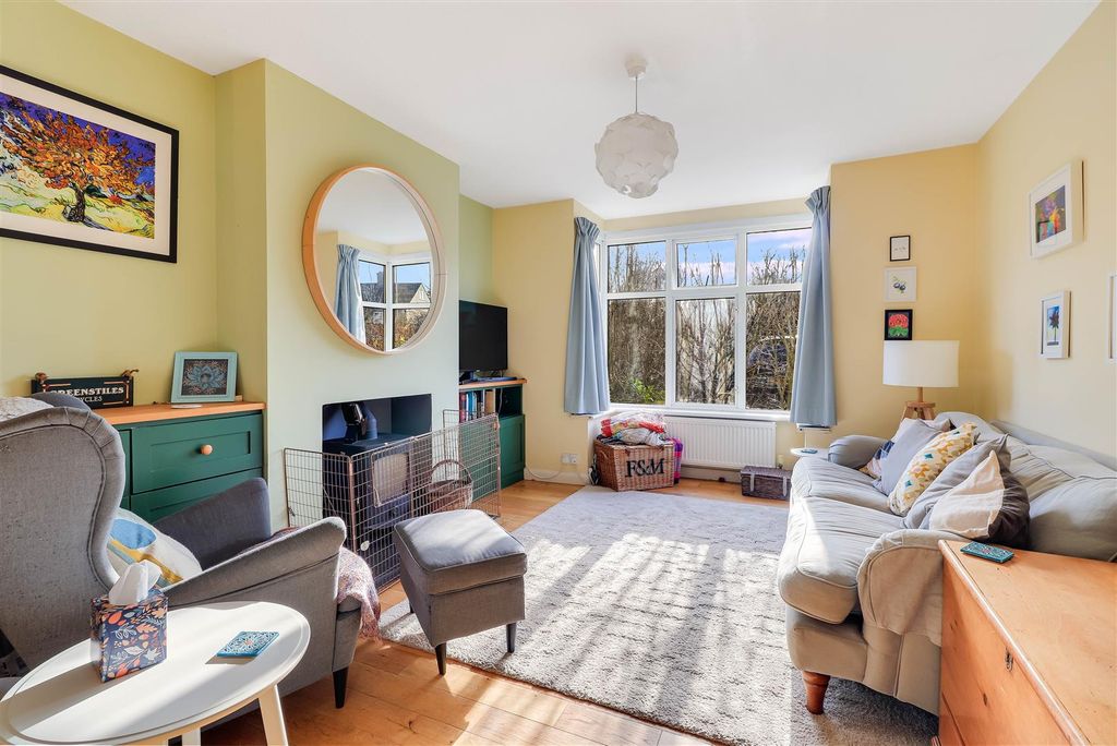 Additional image 2 of 3 bed semi-detached house for saleGreen End Road, Cambridge CB4