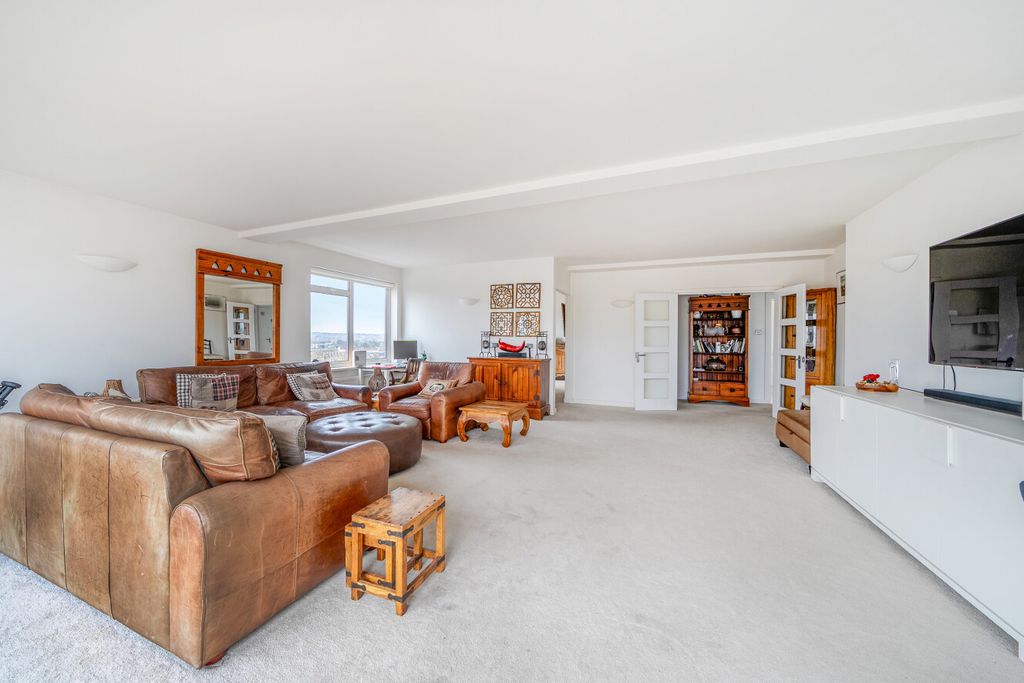 Additional image 6 of 3 bed flat for saleParkside, Court Downs Road, Beckenham, Kent BR3