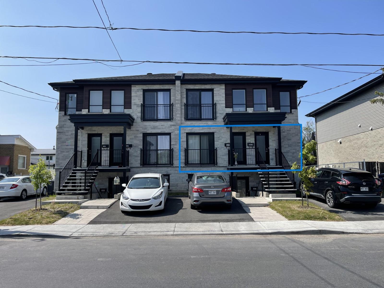 1681 Rue Balmoral