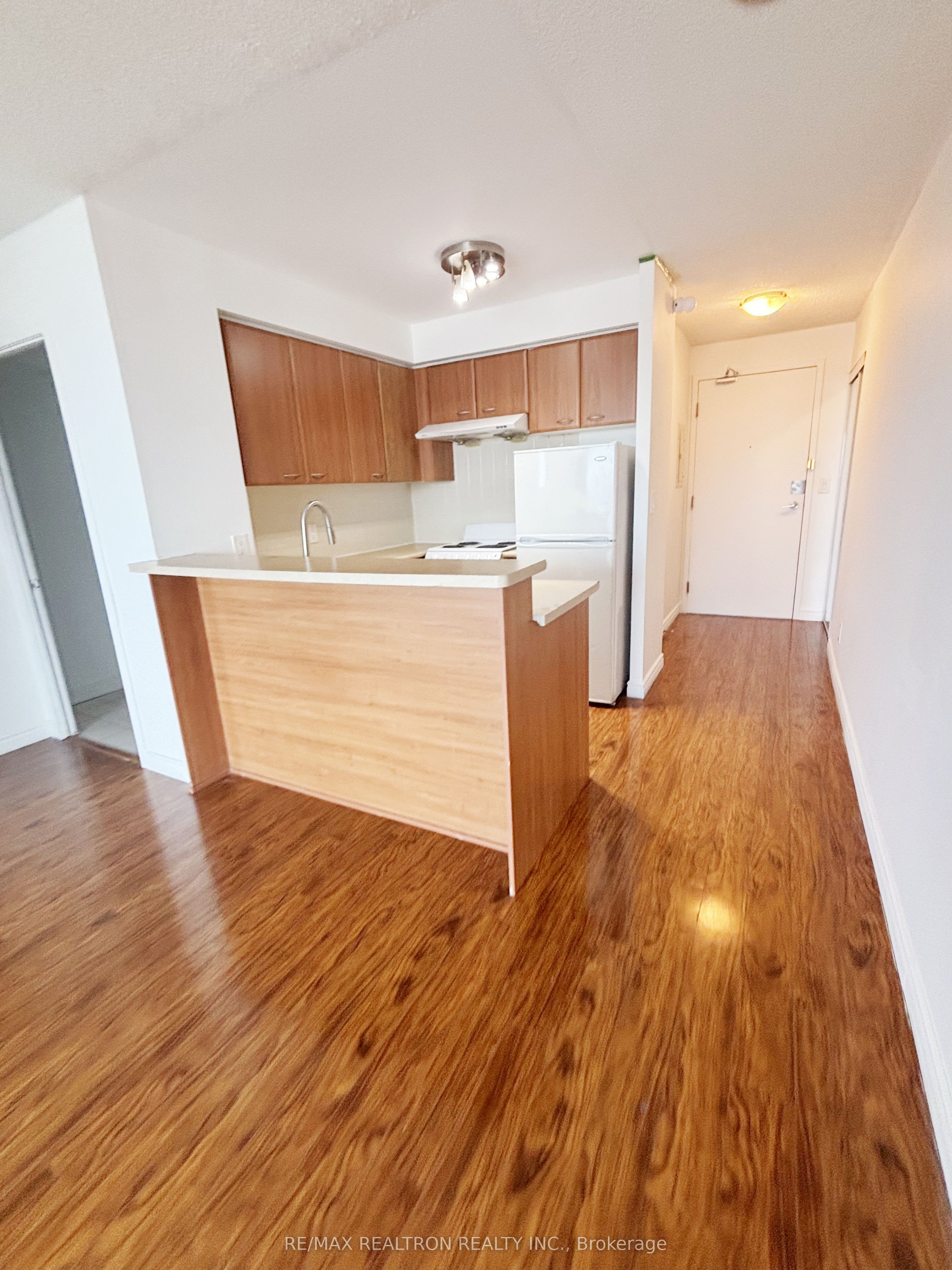Additional image 5 of 1115-36 Lee Centre Drive, Toronto, ON, M1H 3K2