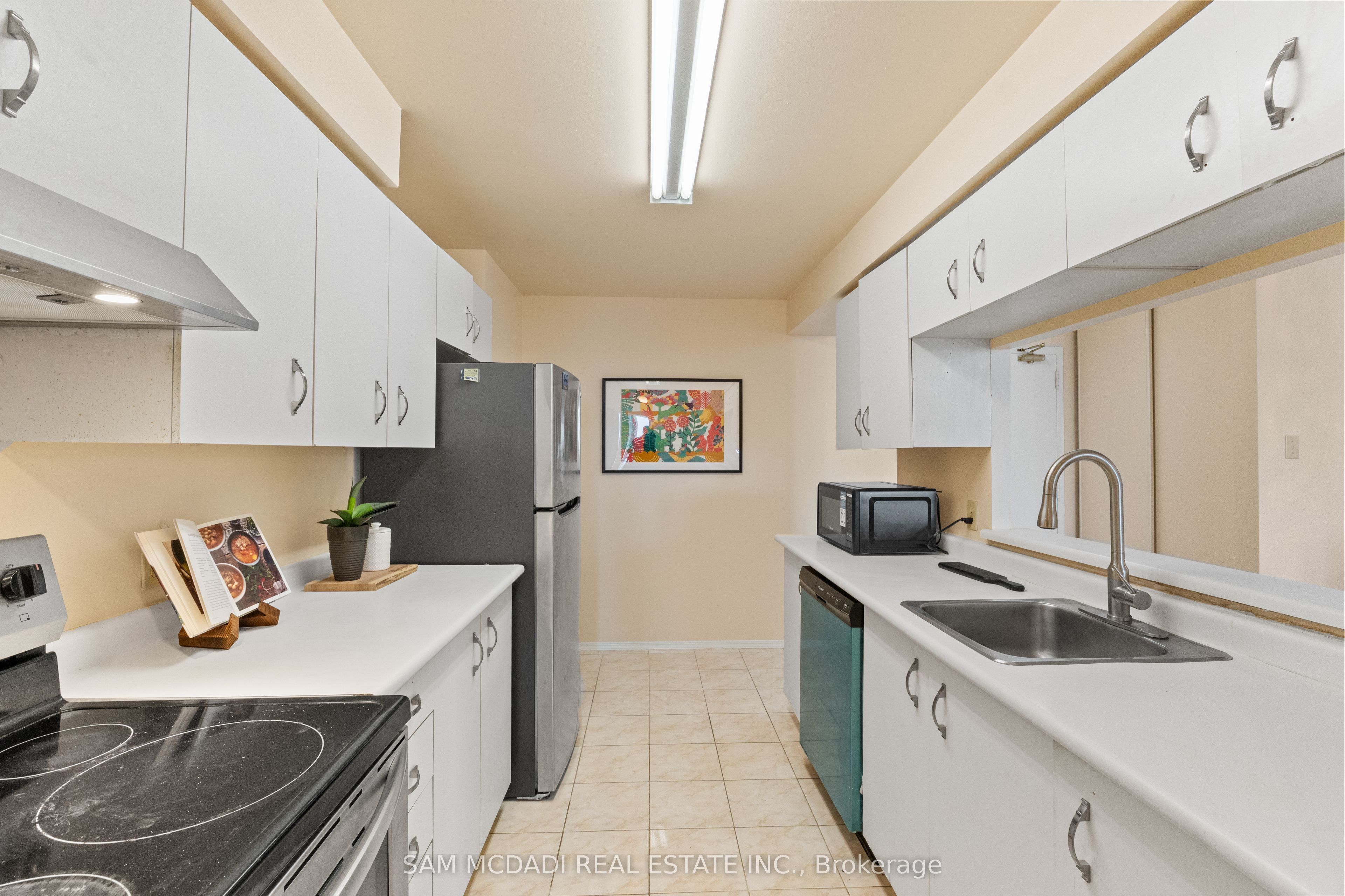 Additional image 3 of 1013-35 Trailwood Drive, Mississauga, ON, L4Z 3L6