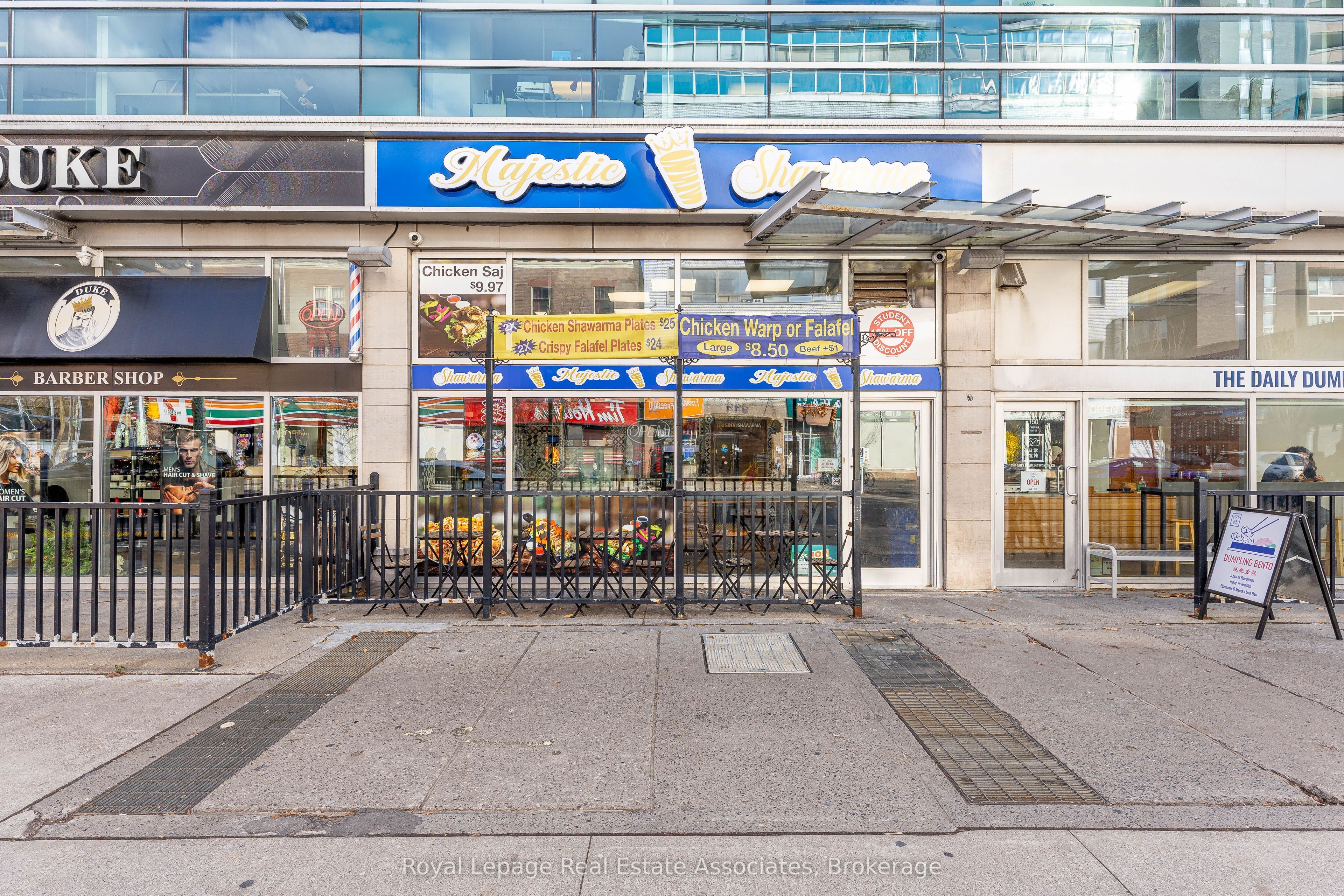 Unit 1-750 Spadina Avenue, Toronto, ON, M5S 2J2