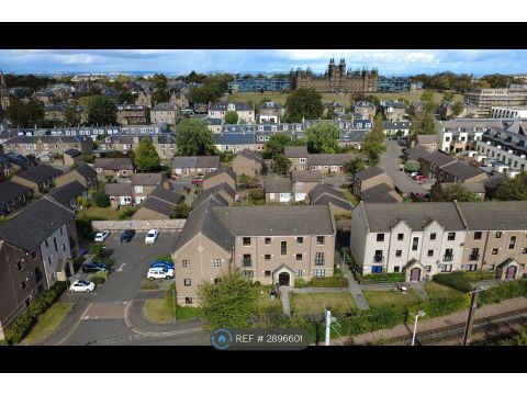 Balbirnie Place, Edinburgh EH12