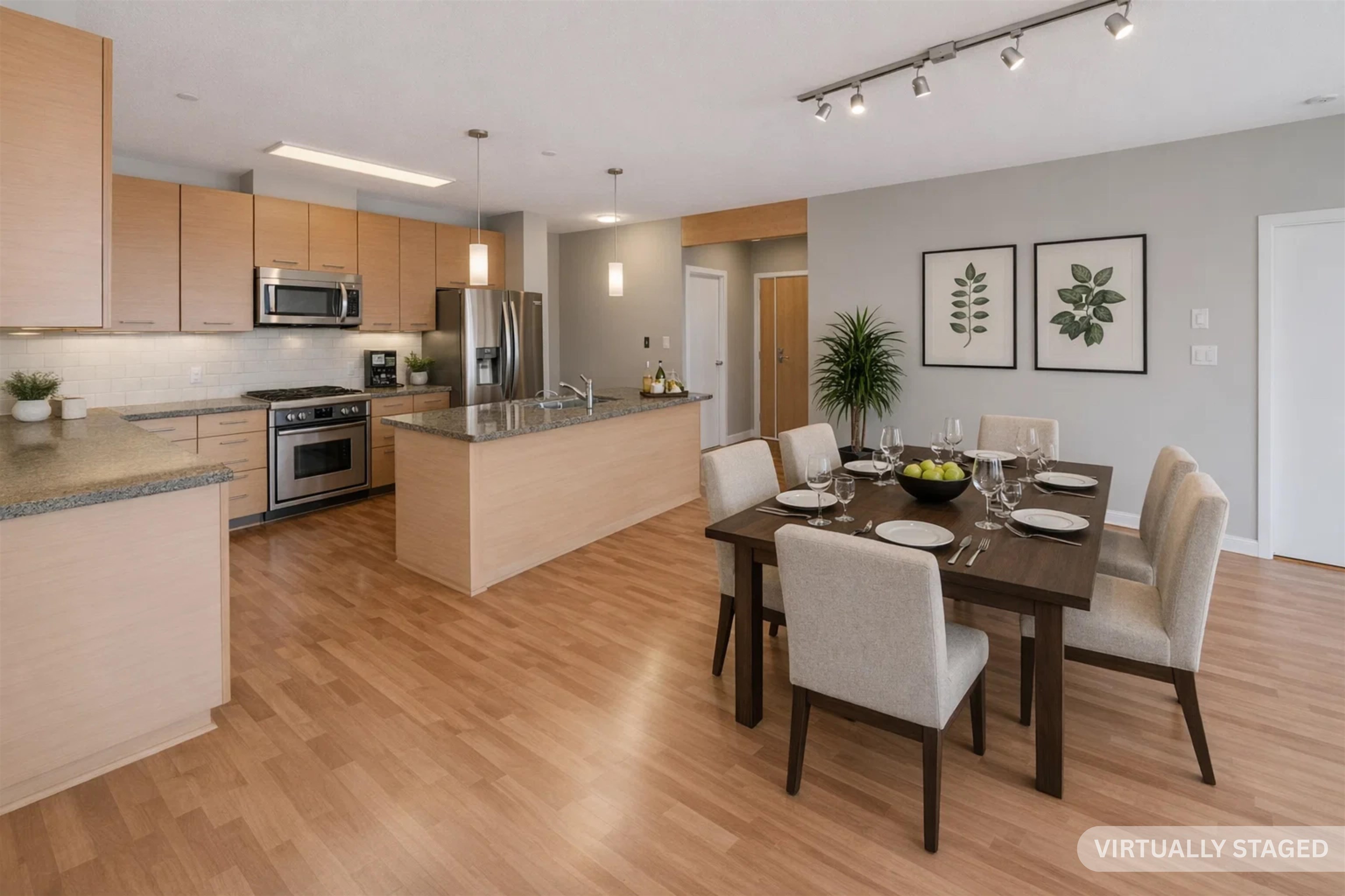 Additional image 4 of 510-530 Raven Woods Drive, North Vancouver, BC, V7G 2T5