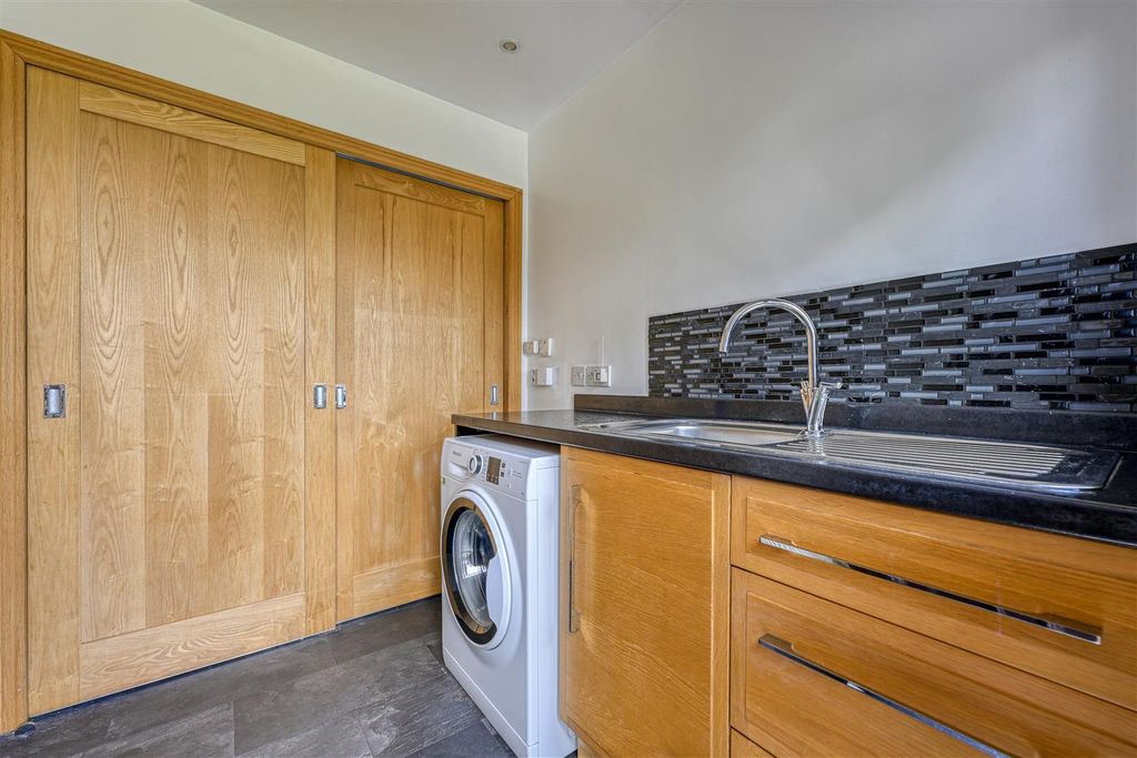 Additional image 7 of 4 bed detached house for saleBogroy, Tore, Muir Of Ord IV6