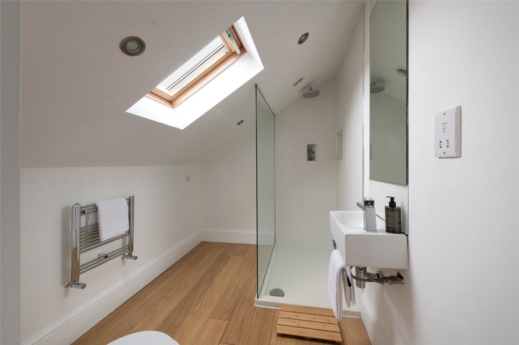 Additional image 24 of 5 bed end terrace house for sale3 Carlton Place, Aberdeen AB15