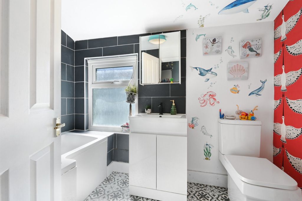 Additional image 5 of 4 bed terraced house for saleChurchfields Road, Beckenham BR3