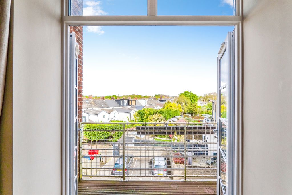 Additional image 4 of 1 bed flat for saleRomilly Crescent, Cardiff CF11