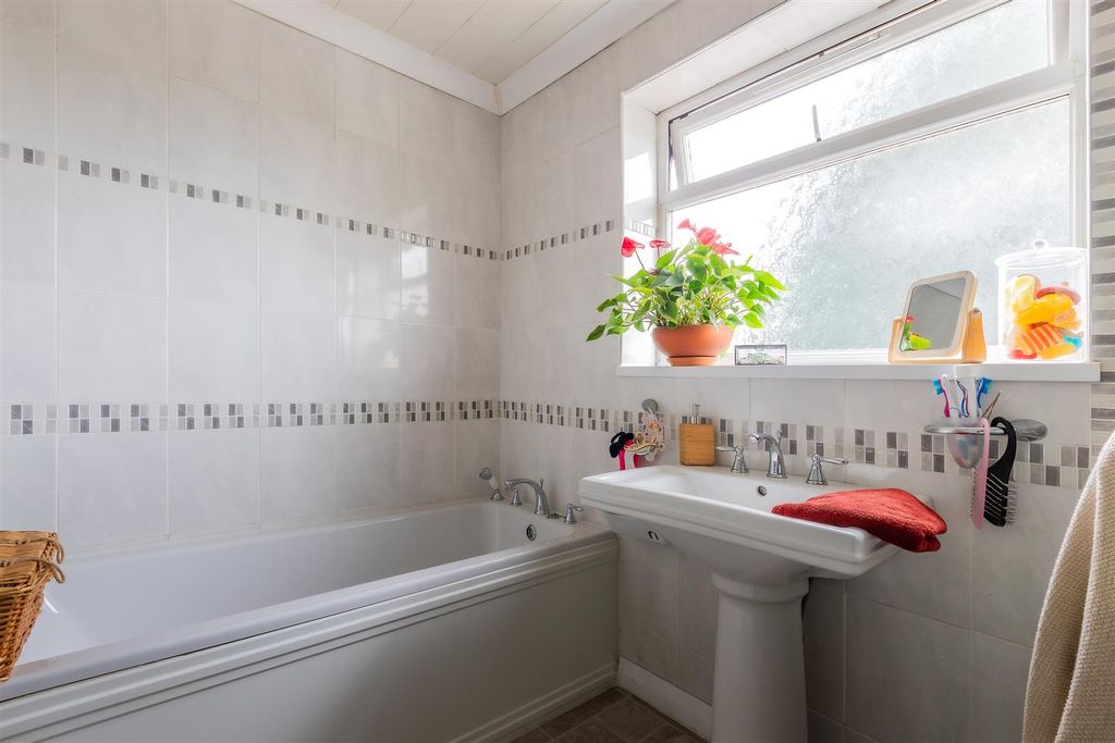 Additional image 10 of 3 bed property for saleHeol Carnau, Ely, Cardiff CF5