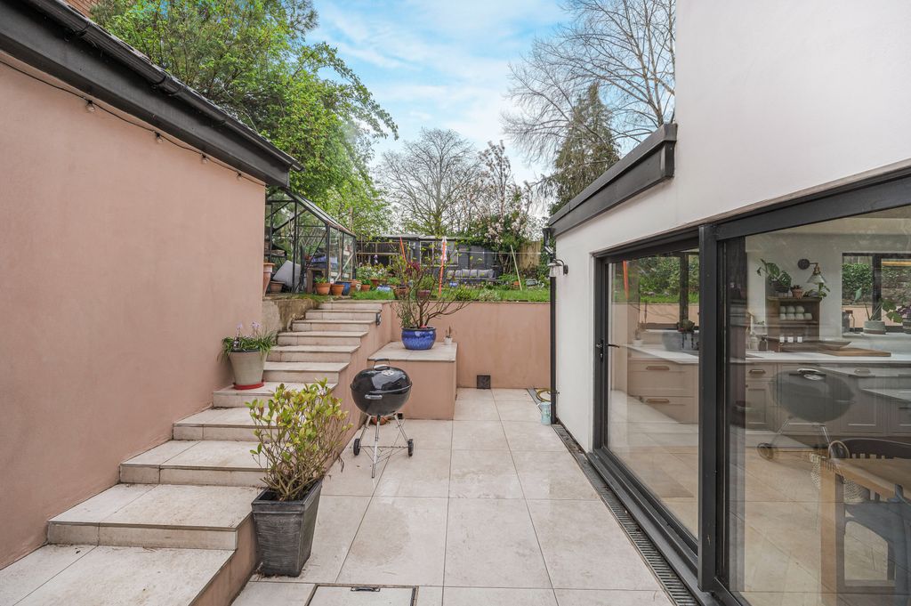 Additional image 30 of 4 bed detached house for saleHeol Hir, Llanishen, Cardiff CF14