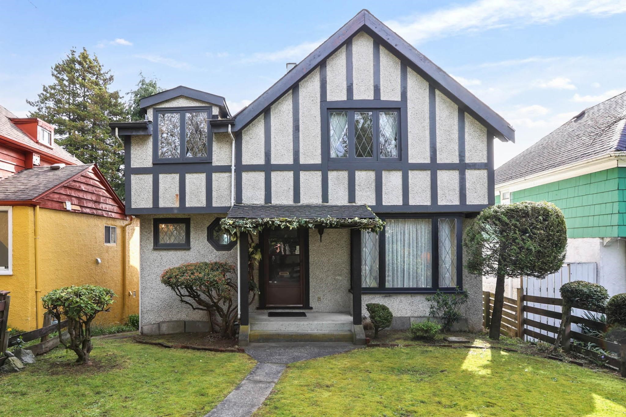 5336 Knight Street, Vancouver, BC, V6P 2T9
