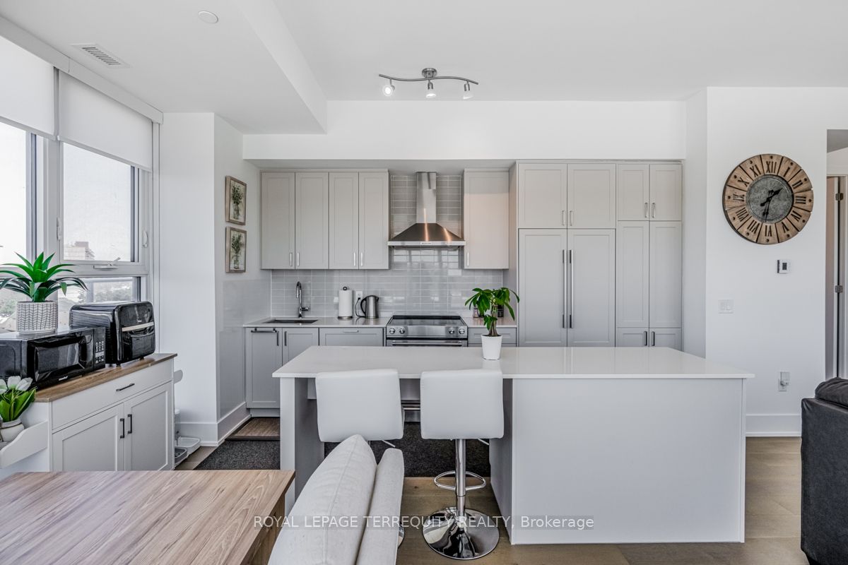 Additional image 6 of 702-1063 Douglas Mccurdy Common, Mississauga, ON, L5G 0C5