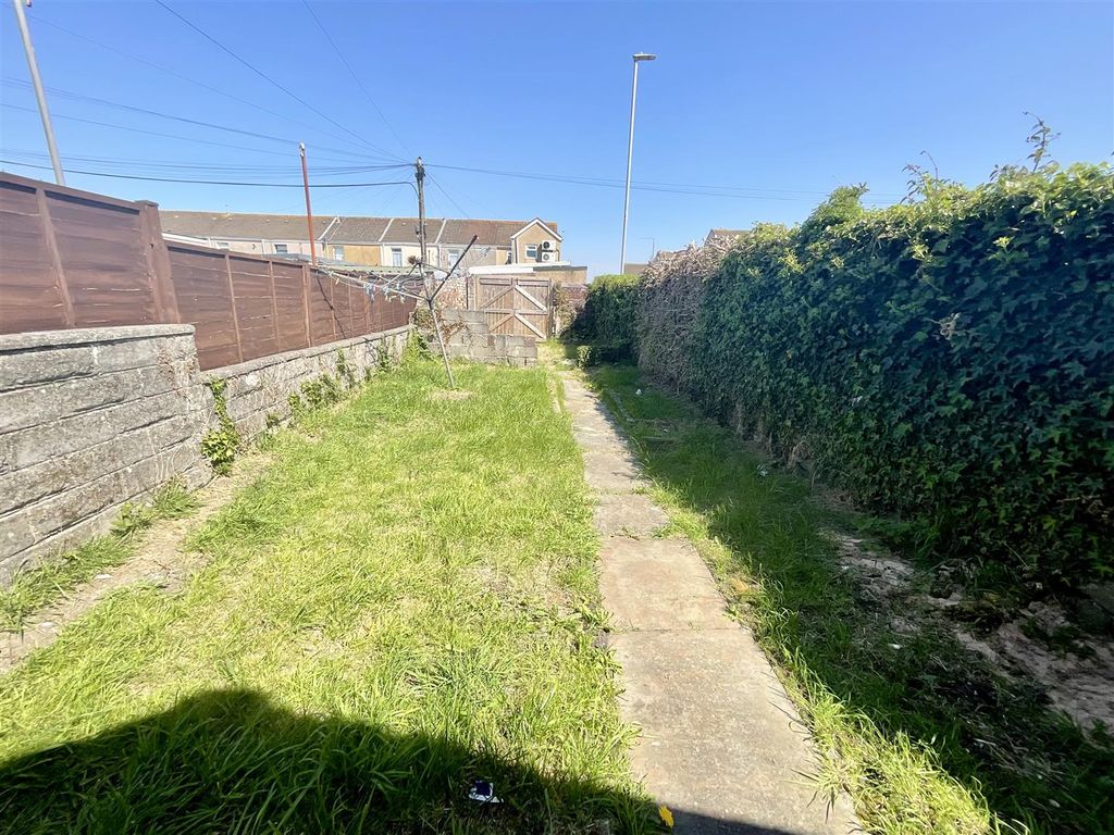 Additional image 19 of 3 bed town house for saleCampbell Street, Llanelli SA15