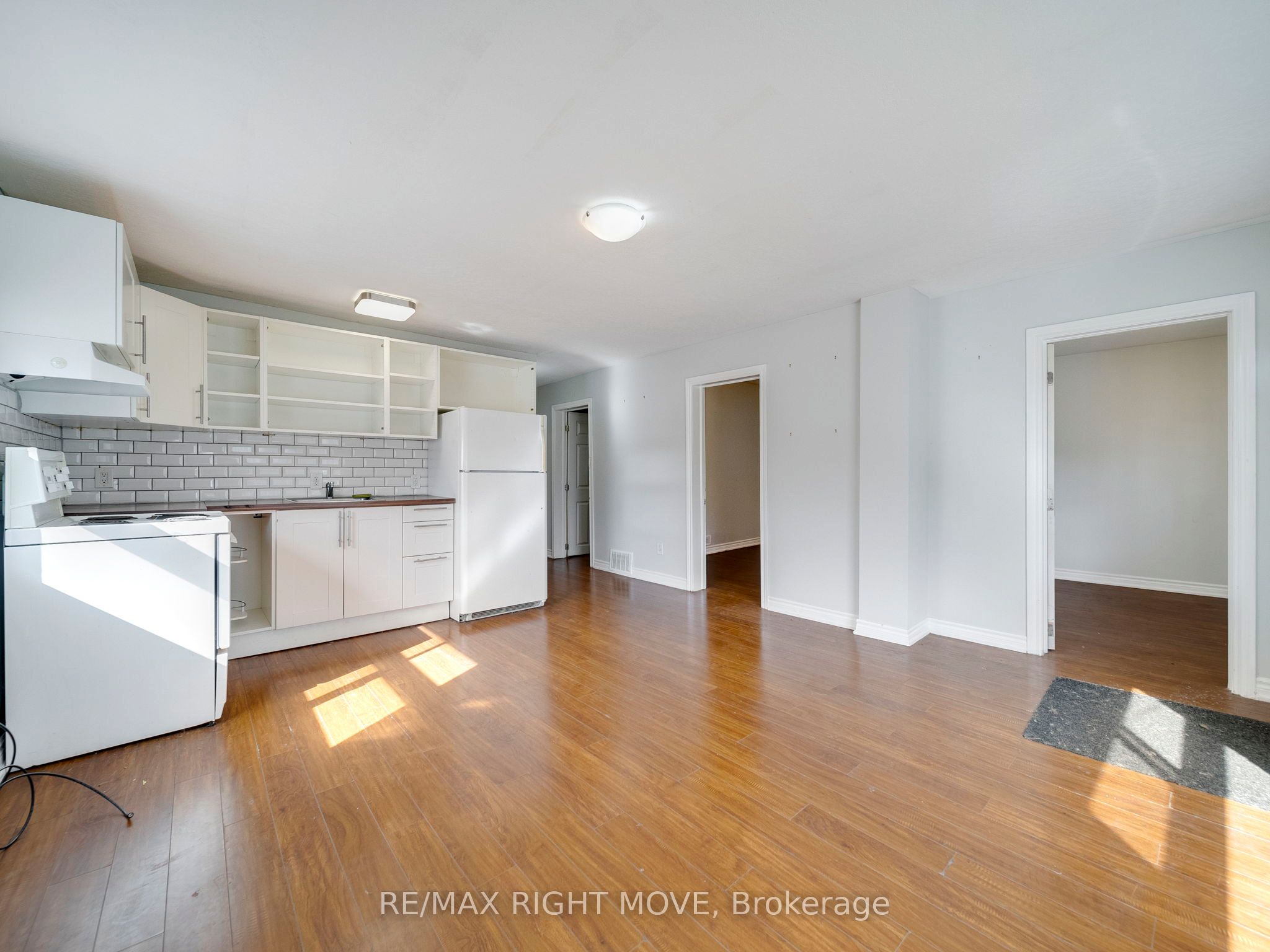 Additional image 4 of 33 Albert Street S, Orillia, ON, L3V 5K6
