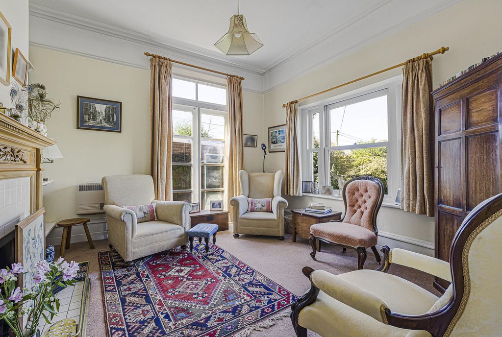Additional image 12 of 6 bed detached house for salePark Crescent, Abingdon OX14