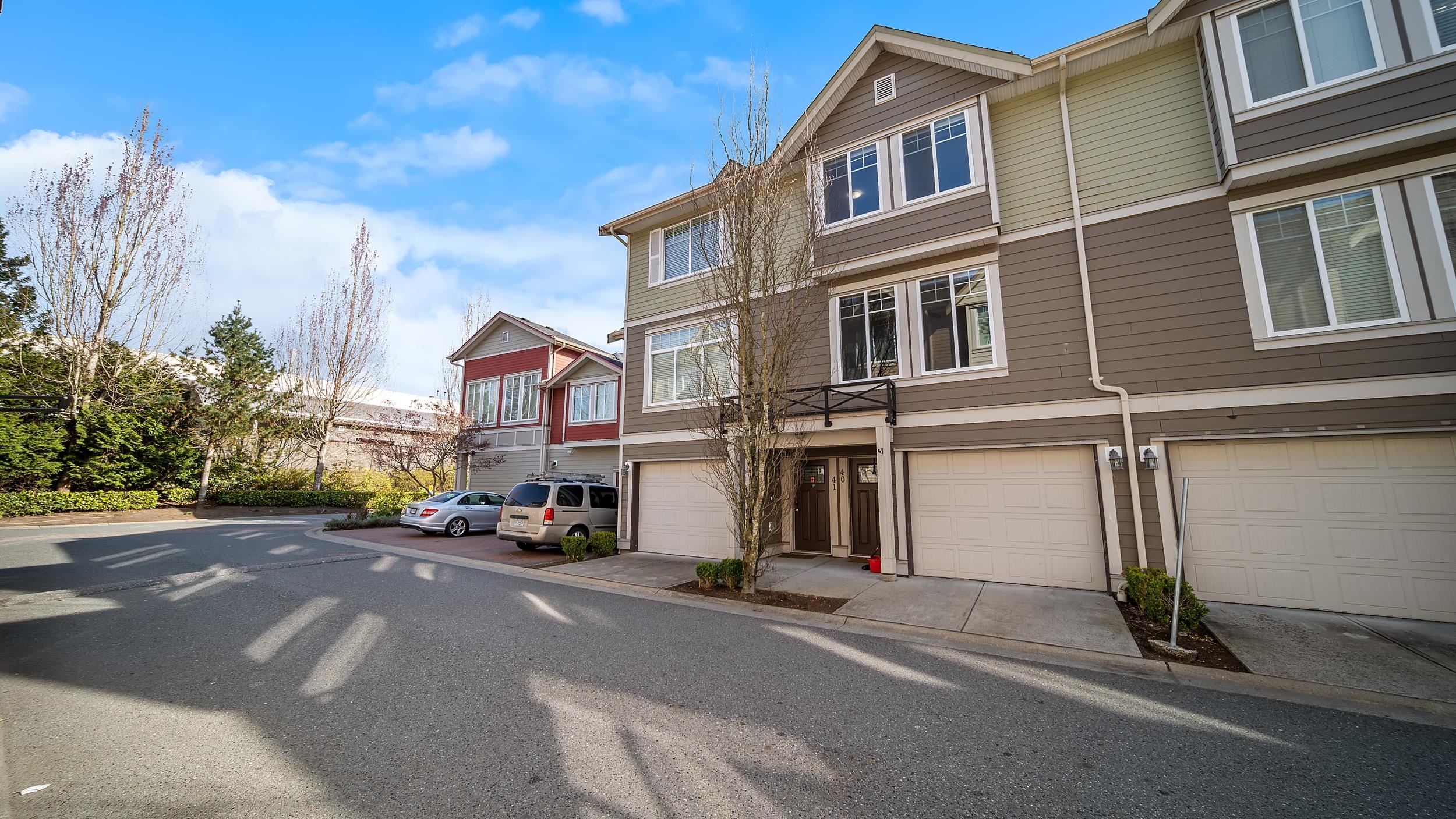 40-15399 Guildford Drive, Surrey, BC, V3R 7C6