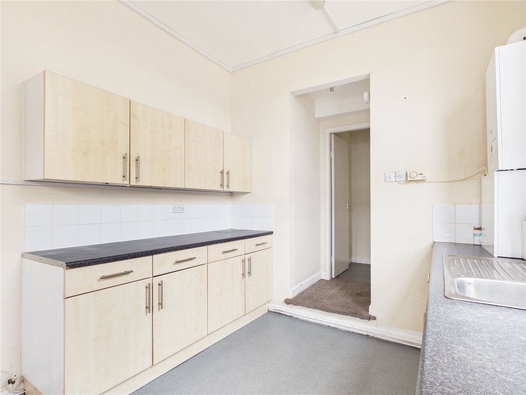 Additional image 2 of 2 bed flat for saleStockport Road, Ashton-Under-Lyne, Greater Manchester OL7