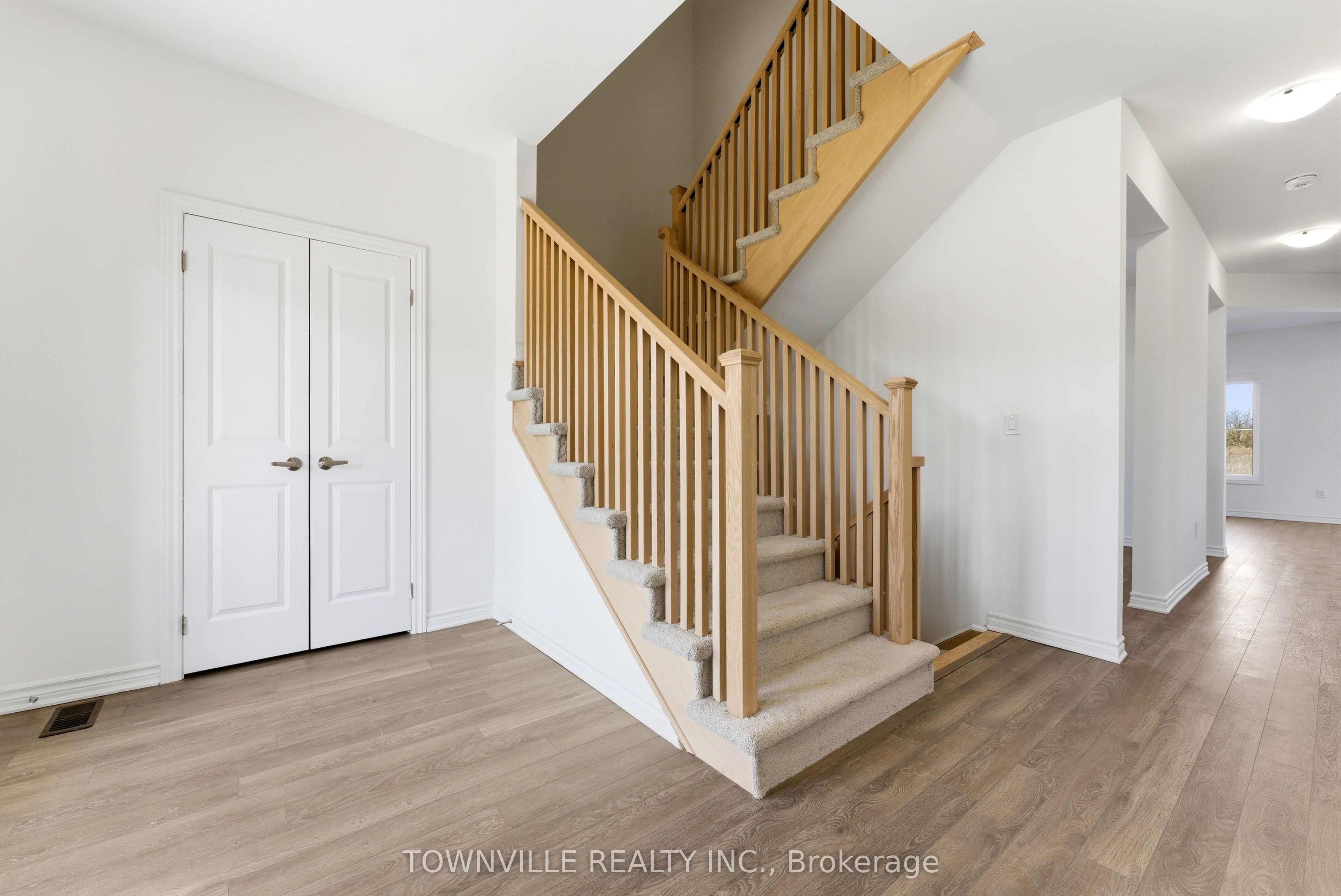 Additional image 5 of 31 Bradden Crescent, Belleville, ON, K8N 0T8