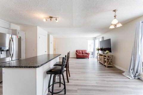 Additional image 8 of 147 Templewood Drive NE, Calgary, AB, T1Y 4M5