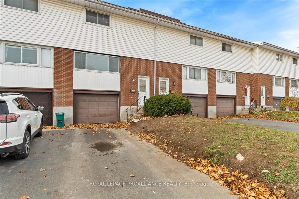 Additional image 2 of 42 O'hare Street, Belleville, ON, K8P 4N1