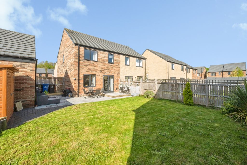 Additional image 15 of 3 bed semi-detached house for saleSwan Road, Lakeside, Doncaster DN4