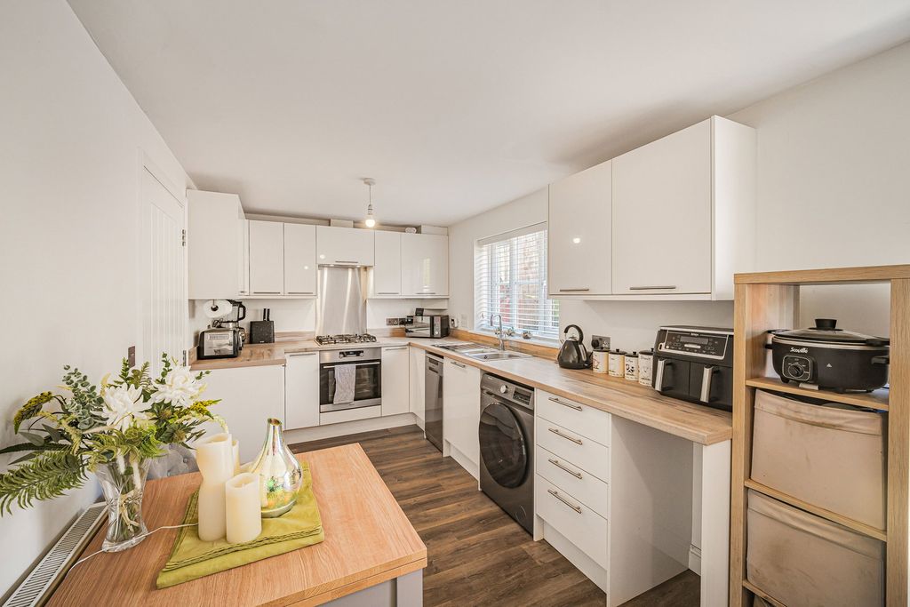 Additional image 16 of 3 bed detached house for saleUnder The Meio, Abertridwr, Caerphilly CF83