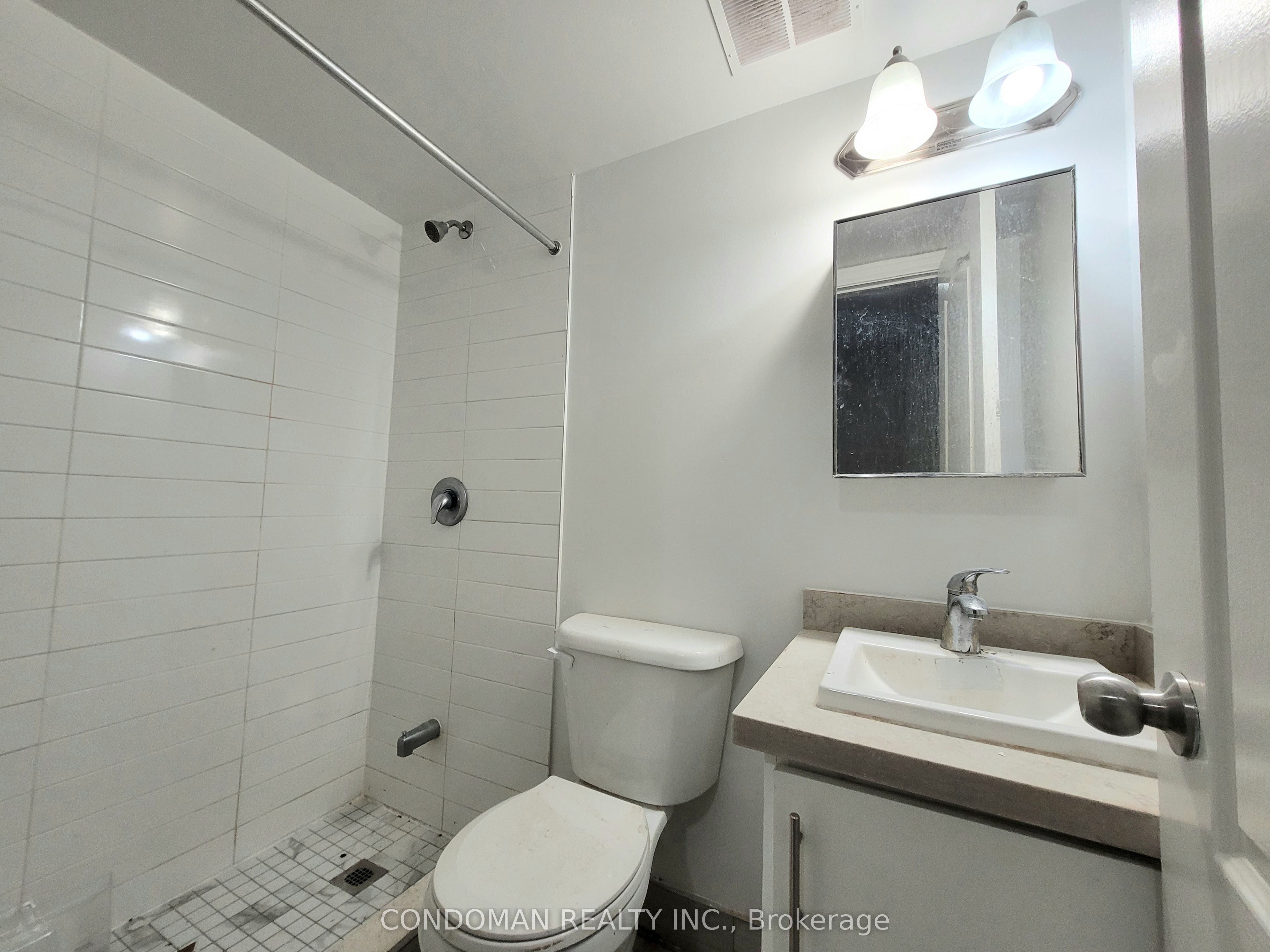 Additional image 4 of 204-1371 King Street W, Toronto, ON, M6K 1H4