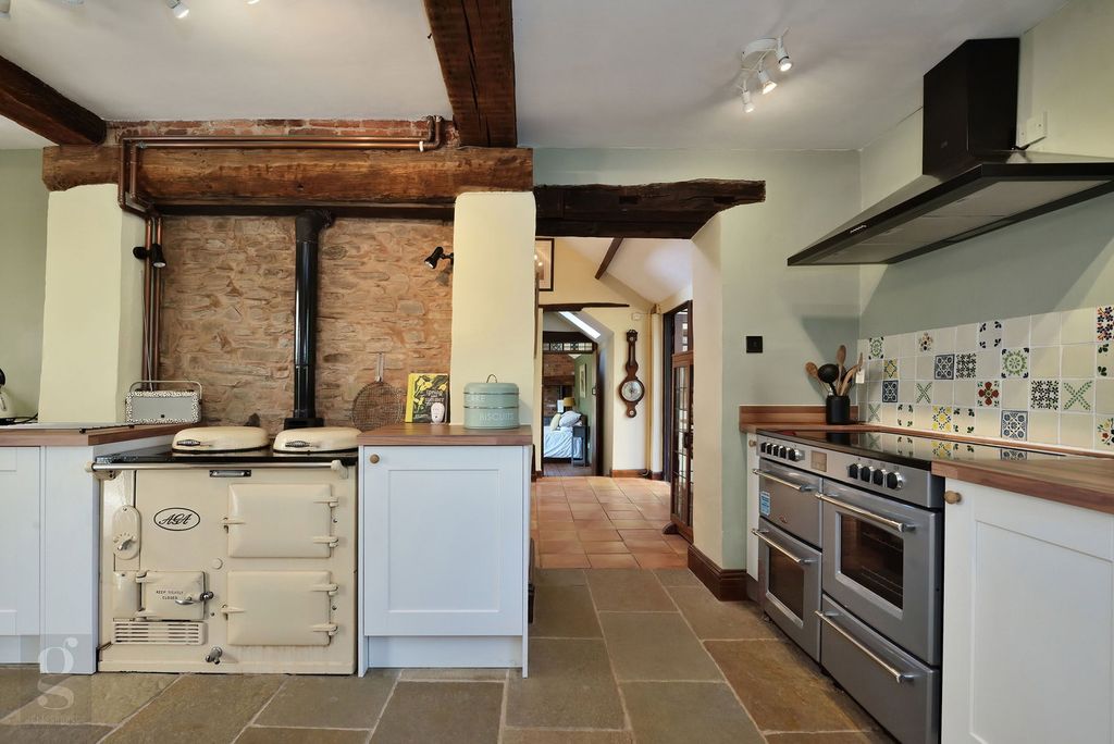 Additional image 13 of 5 bed detached house for saleCoachman's Cottage, Rowden, Bromyard, Herefordshire HR7