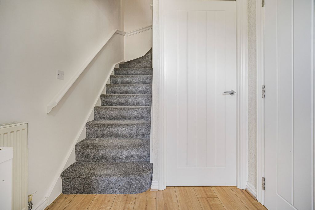 Additional image 10 of 3 bed detached house for saleUnder The Meio, Abertridwr, Caerphilly CF83