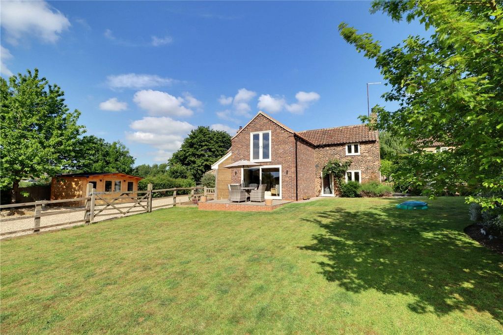 3 bed detached house for saleWestfield Cottages, Barnetby DN38