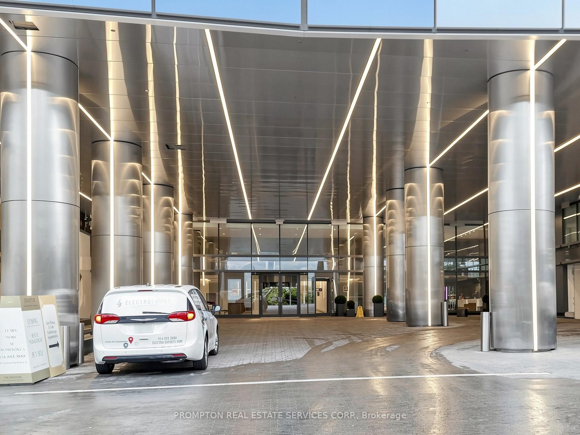 Additional image 4 of 7203-3 Concord Cityplace Way, Toronto, ON, M5V 0X4