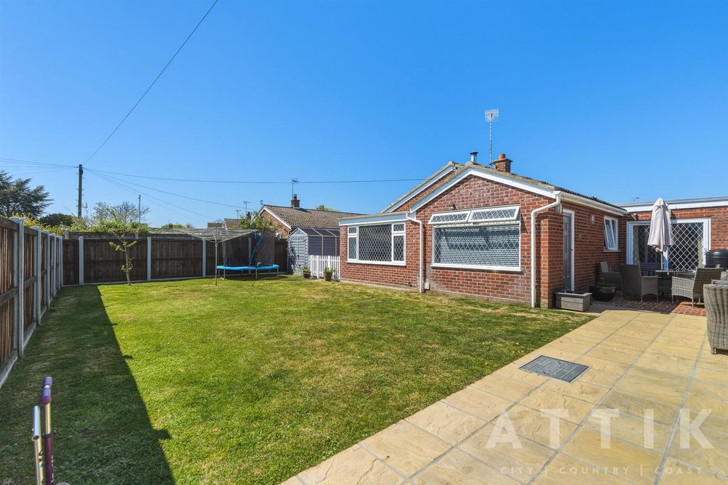 Additional image 40 of 4 bed detached bungalow for saleSt. Michaels Way, Wenhaston, Halesworth IP19