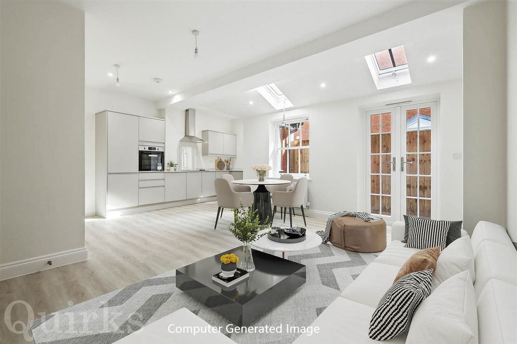 Additional image 7 of 2 bed flat for saleHigh Street, Billericay CM12