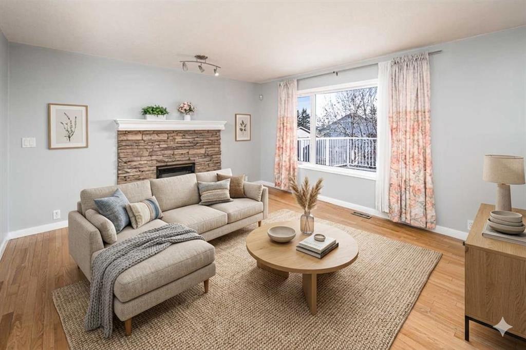 Additional image 4 of 10 Somerset Court SW, Calgary, AB, T2Y 3H4