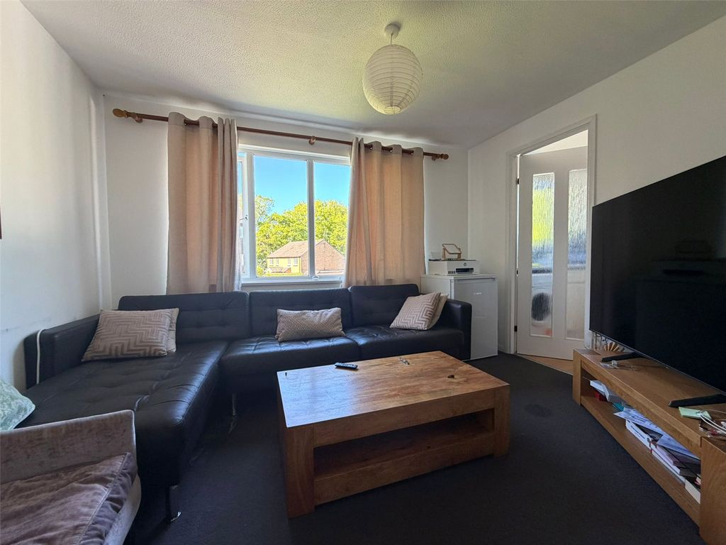 Additional image 2 of 2 bed flat for saleHallington Close, Woking, Surrey GU21