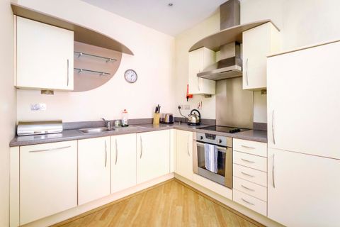 Newhall Court, Birmingham B3