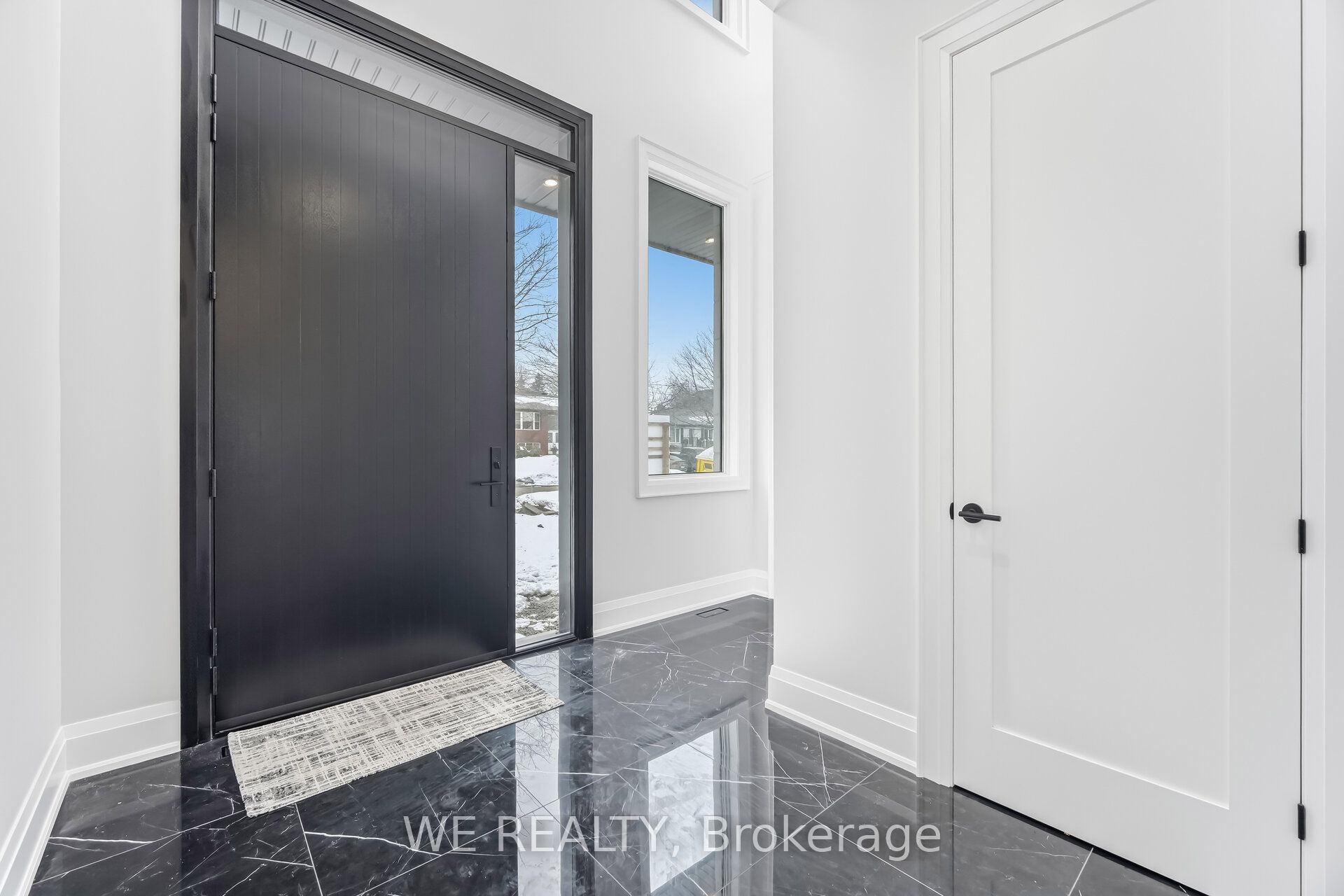 Additional image 4 of 711 Hillview Crescent, Pickering, ON, L1W 2R6