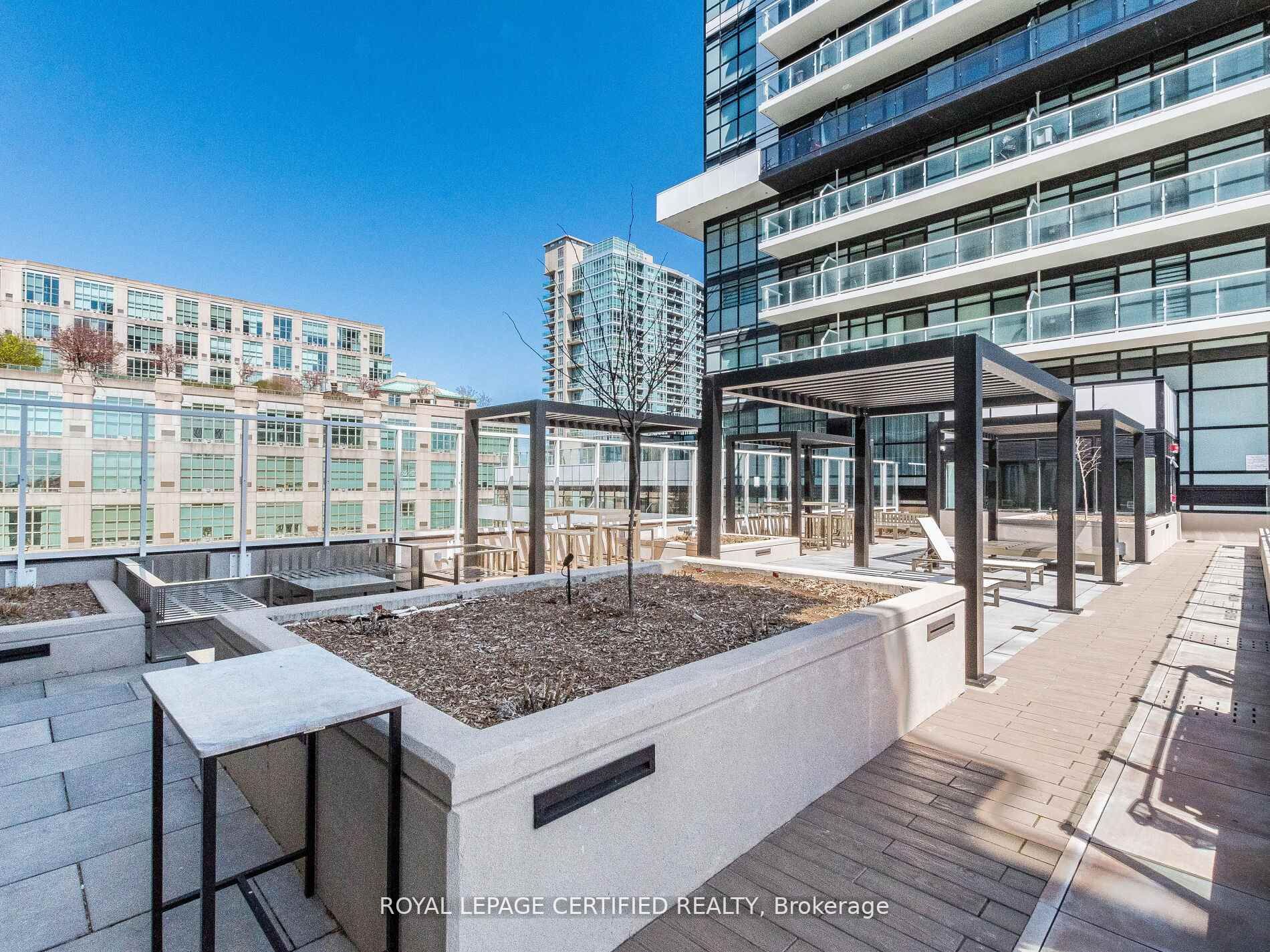 Additional image 3 of 715-251 Manitoba Street, Toronto, ON, M8Y 0C7