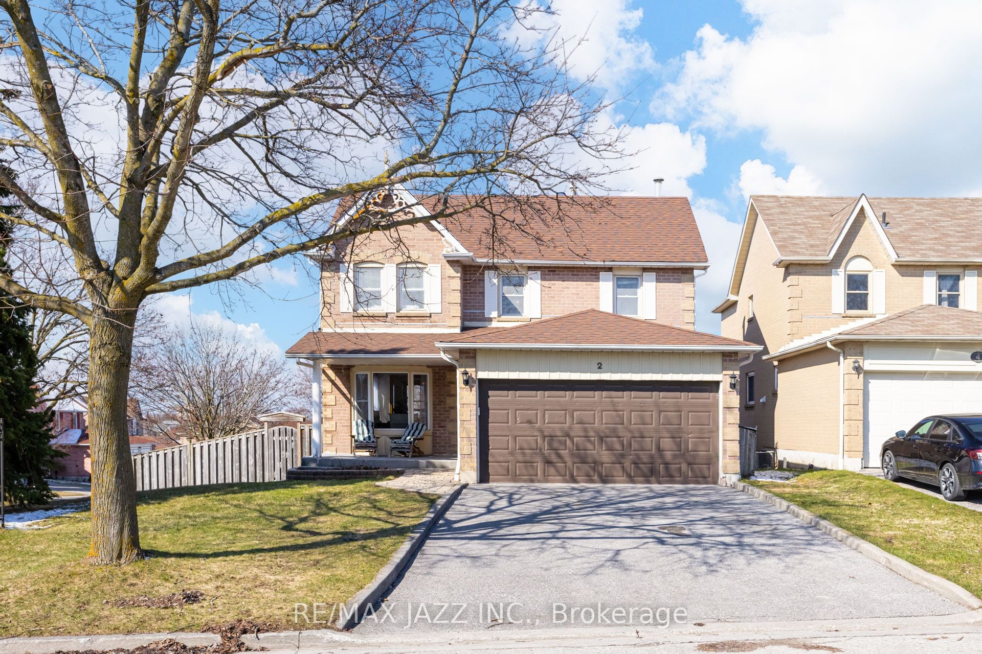2 Coomer Crescent, Ajax, ON, L1T 3B6