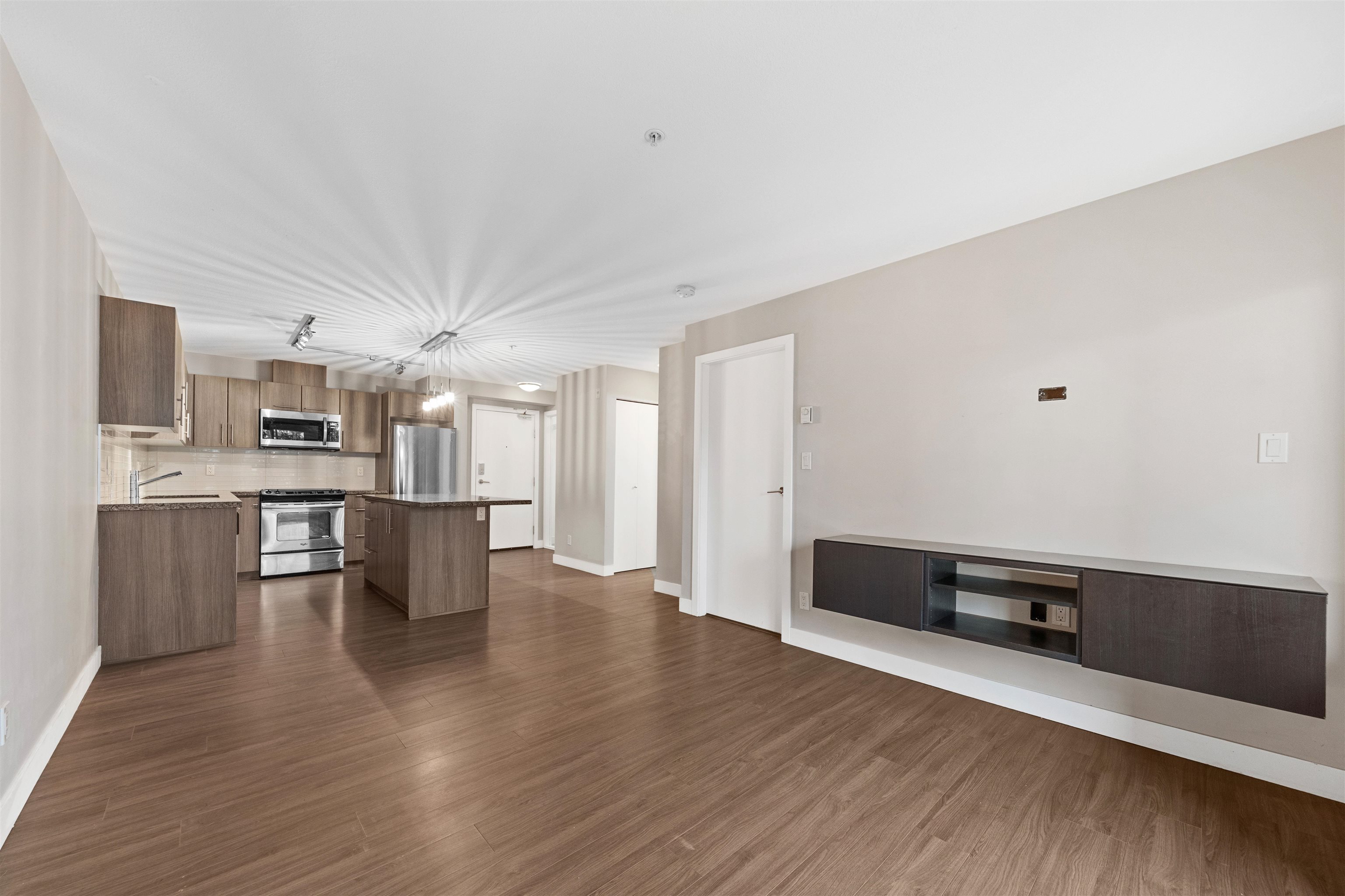Additional image 6 of 313-12075 Edge Street, Maple Ridge, BC, V2X 9E6