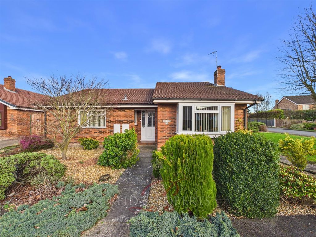 3 bed detached house for saleMeadow View, Buckley CH7