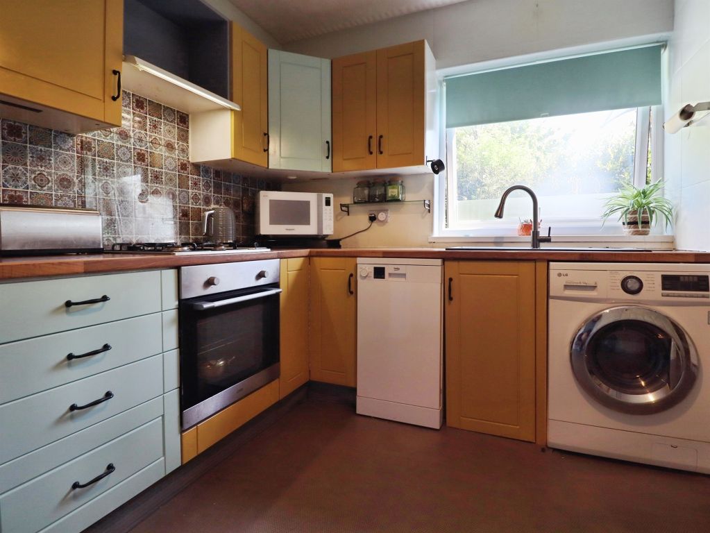 Additional image 6 of 2 bed maisonette for saleQuarry Crescent, Cardiff CF5