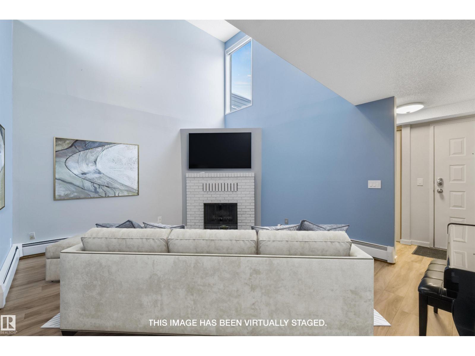 Additional image 3 of 13-10032 113 Street NW, Edmonton, AB, T5K1N8