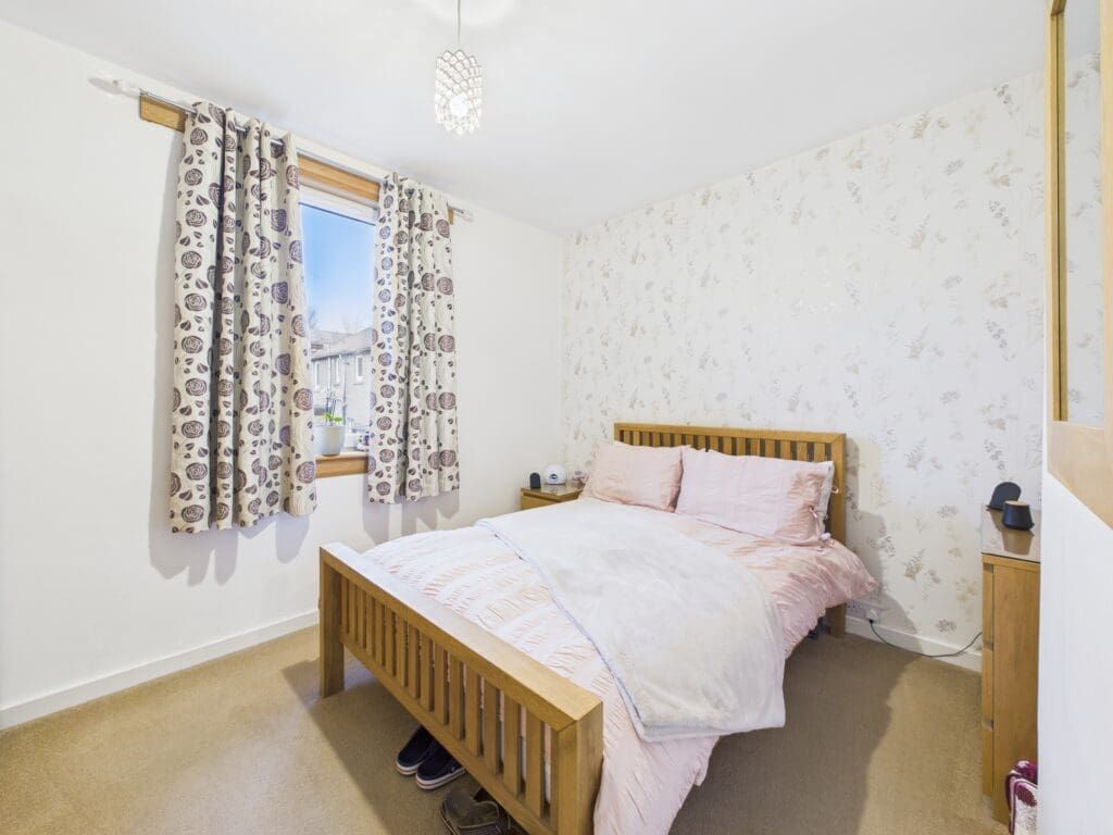 Additional image 10 of 3 bed flat for sale29 Parkhead Crescent, Edinburgh EH11