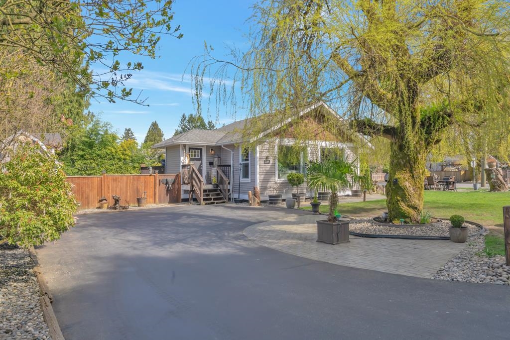 Additional image 4 of 21199 River Road, Maple Ridge, BC, V2X 2A5