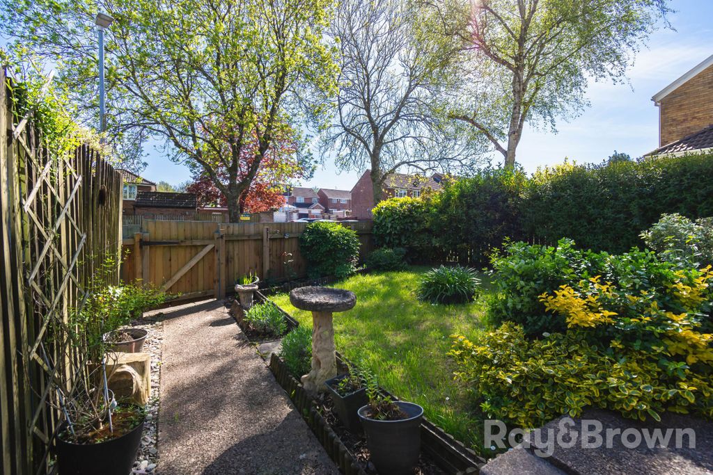 Additional image 7 of 3 bed semi-detached house for saleHill Rise, Cardiff CF23