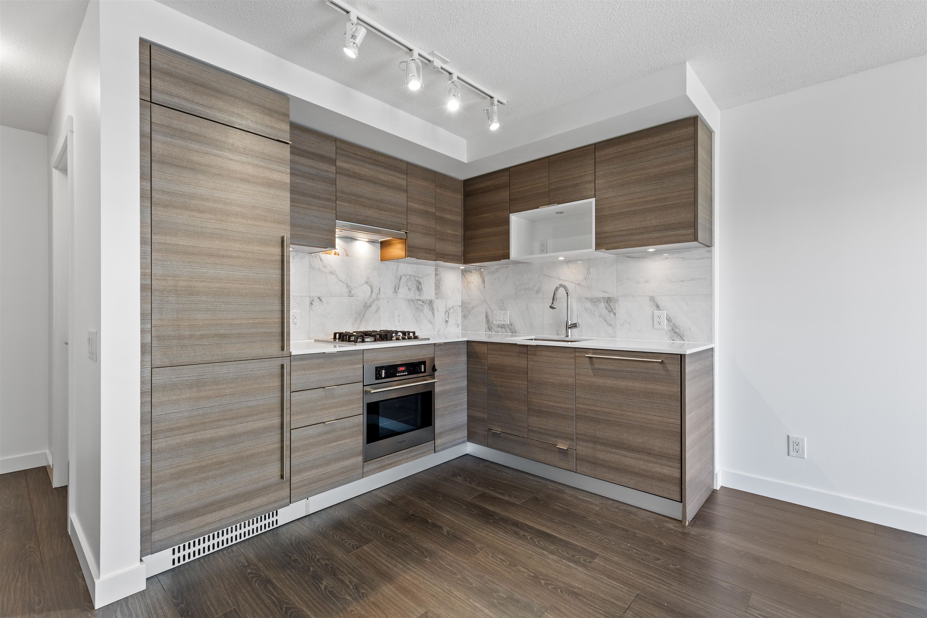 Additional image 3 of 2501-602 Como Lake Avenue, Coquitlam, BC, V3J 0G2